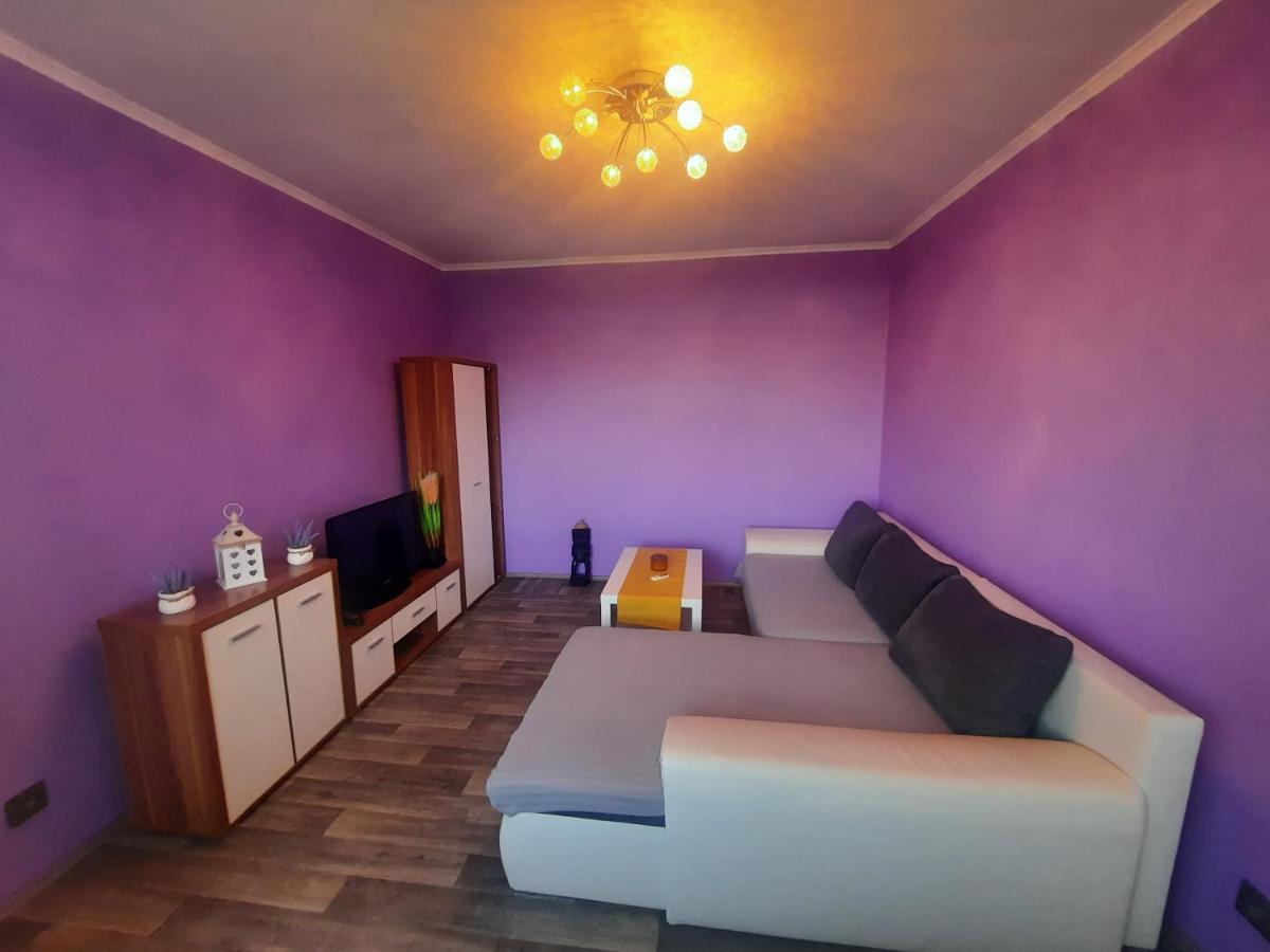 Apartman Sandra Valtice Εξωτερικό φωτογραφία