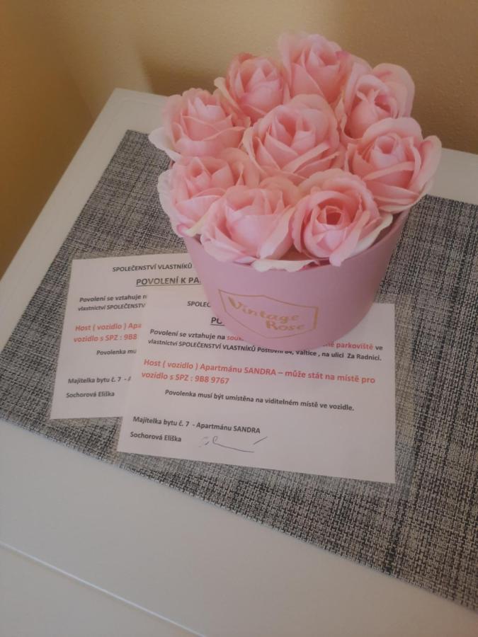 Apartman Sandra Valtice Εξωτερικό φωτογραφία